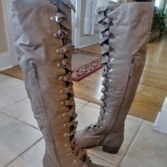 Breckelles Shoes - BRECKELLES KNEE HIGH BOOT